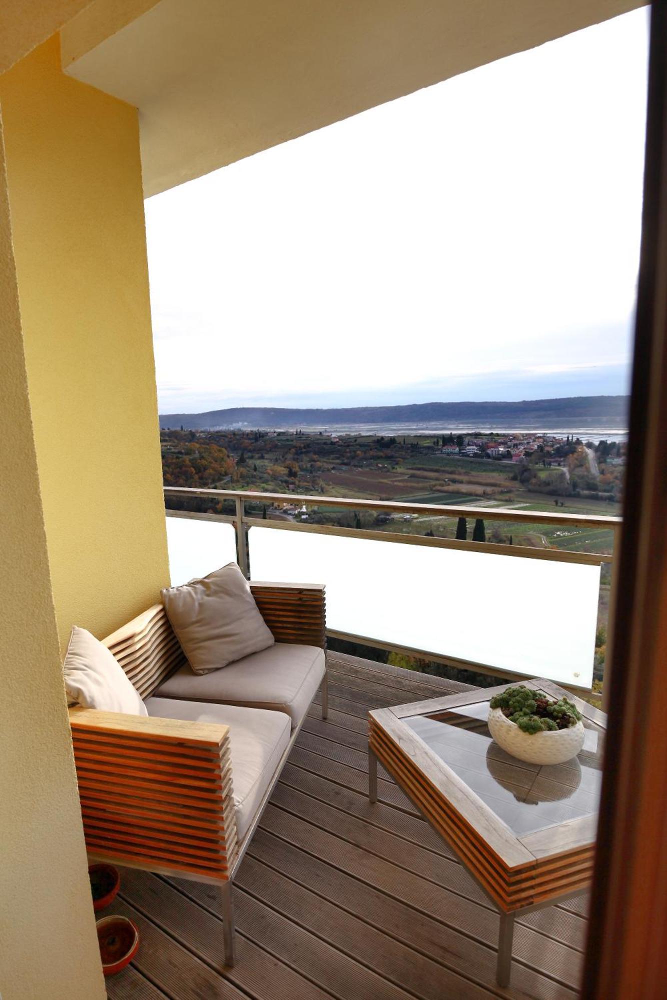 Sea View Olive Retreat Daire Portorož Dış mekan fotoğraf